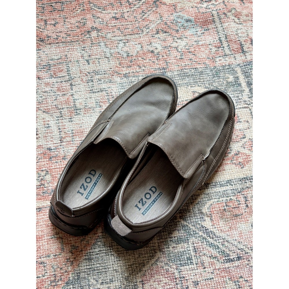 IZOD Men's 11 Thomas Brown Memory Foam Slip On Loafers 1395806